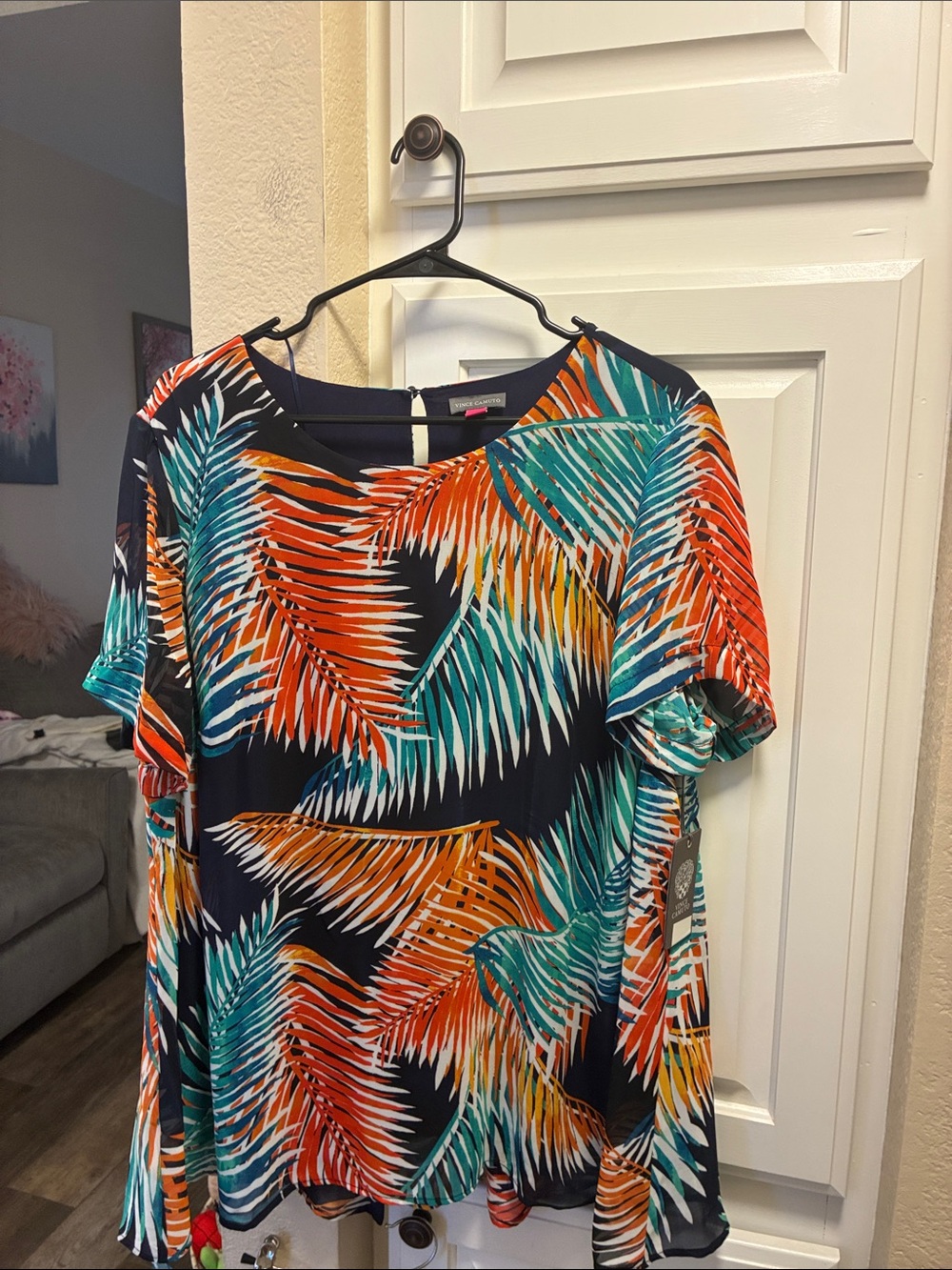 Vince Camuto Navy Tropical Palm Leaf Blouse  NWT